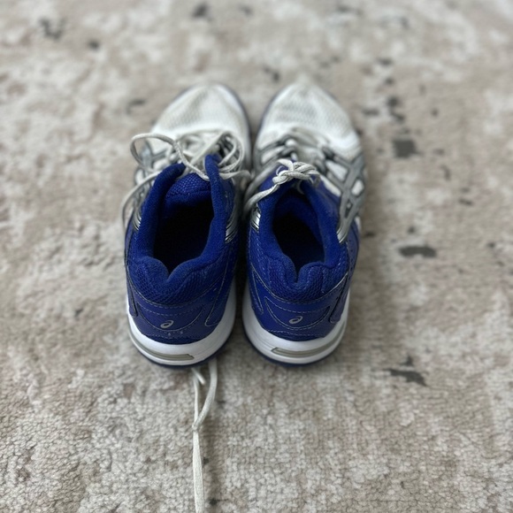 Asics Women's Royal Blue/Purple & White Gel-Rocket Indoor Shoe, Size 6 - Picture 4 of 6